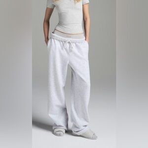 Skims classic straight leg sweatpants